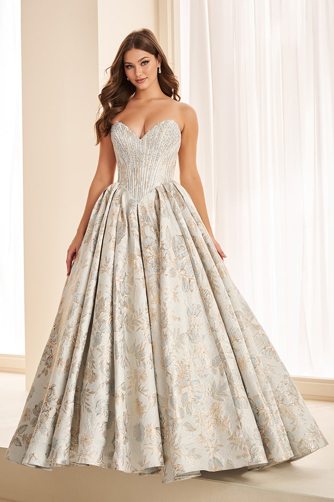Ellie Wilde EW38042