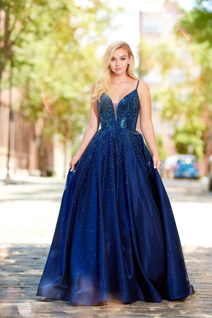 Ellie Wilde Prom Style EW121005