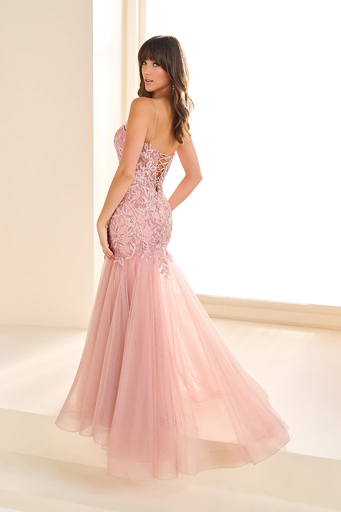 Ellie Wilde Prom Style EW36062