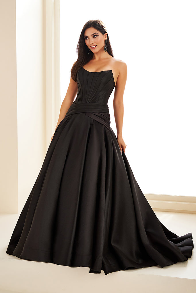 Ellie Wilde Prom Style EW36105