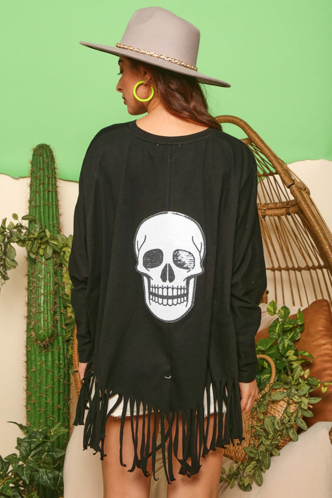 Freja - Oversized Skull Sweater with Fringe Detail